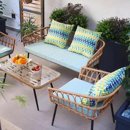 Apartment West Coast Gardens